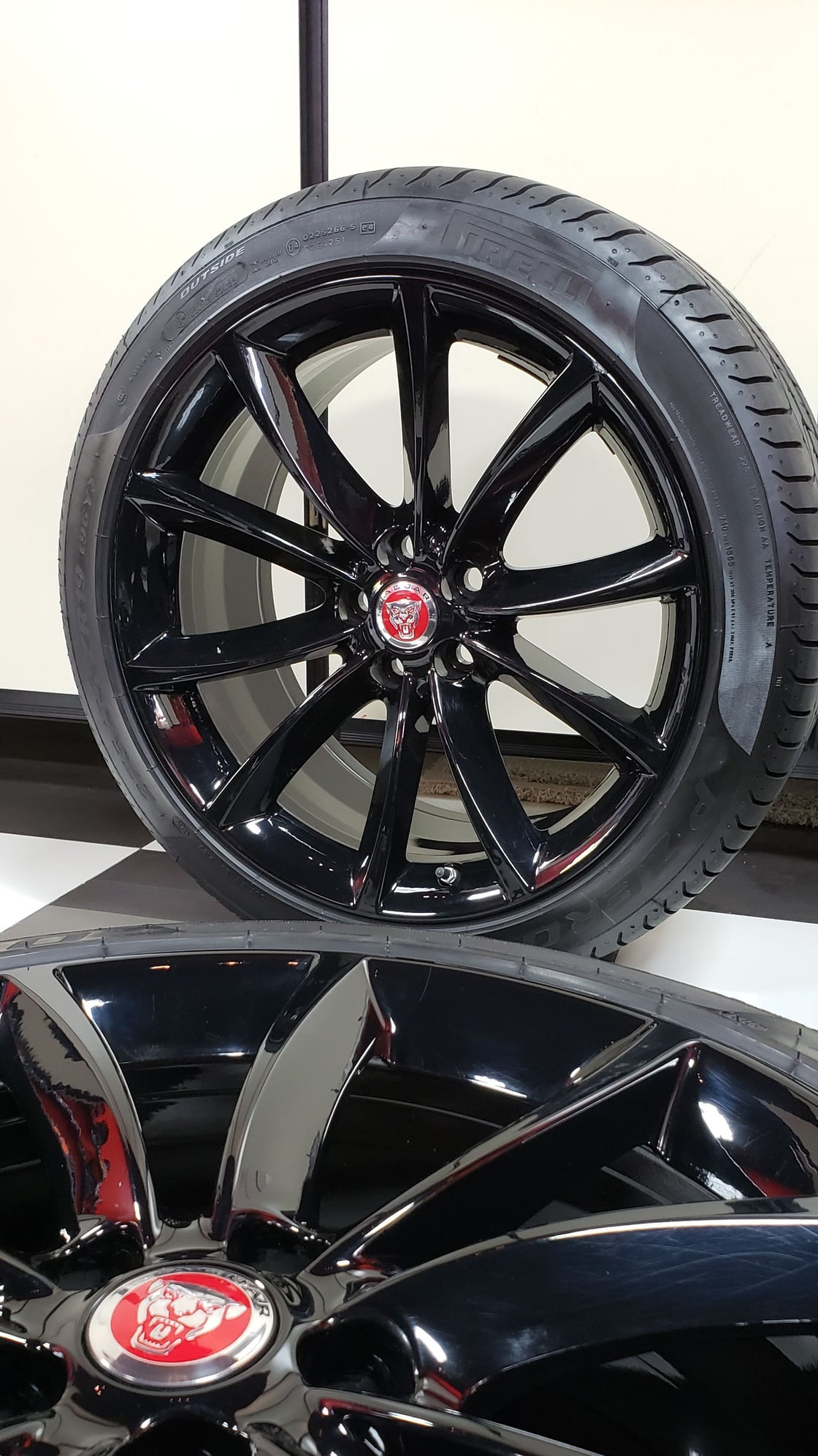 Wheels and Tires/Axles - 19" Factory OEM Jaguar FTYPE WHEELS RIMS AND NEW TIRES - New - 2014 to 2019 Jaguar F-Type - Sacramento, CA 95763, United States