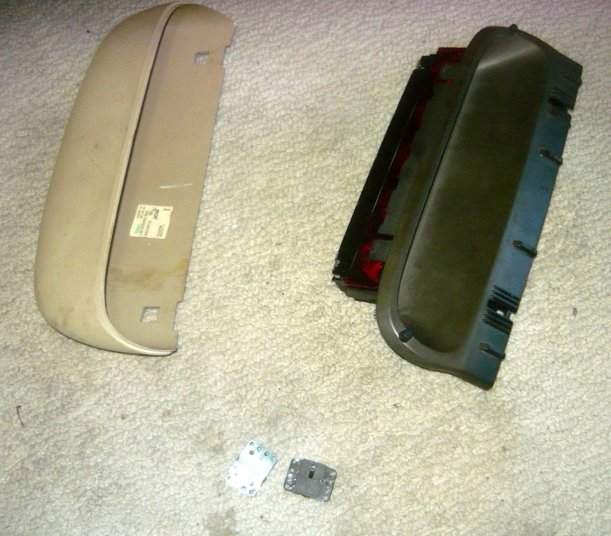 XJ8 3rd Brake Light 9803 models nice shape hard to find XJ8L XJR