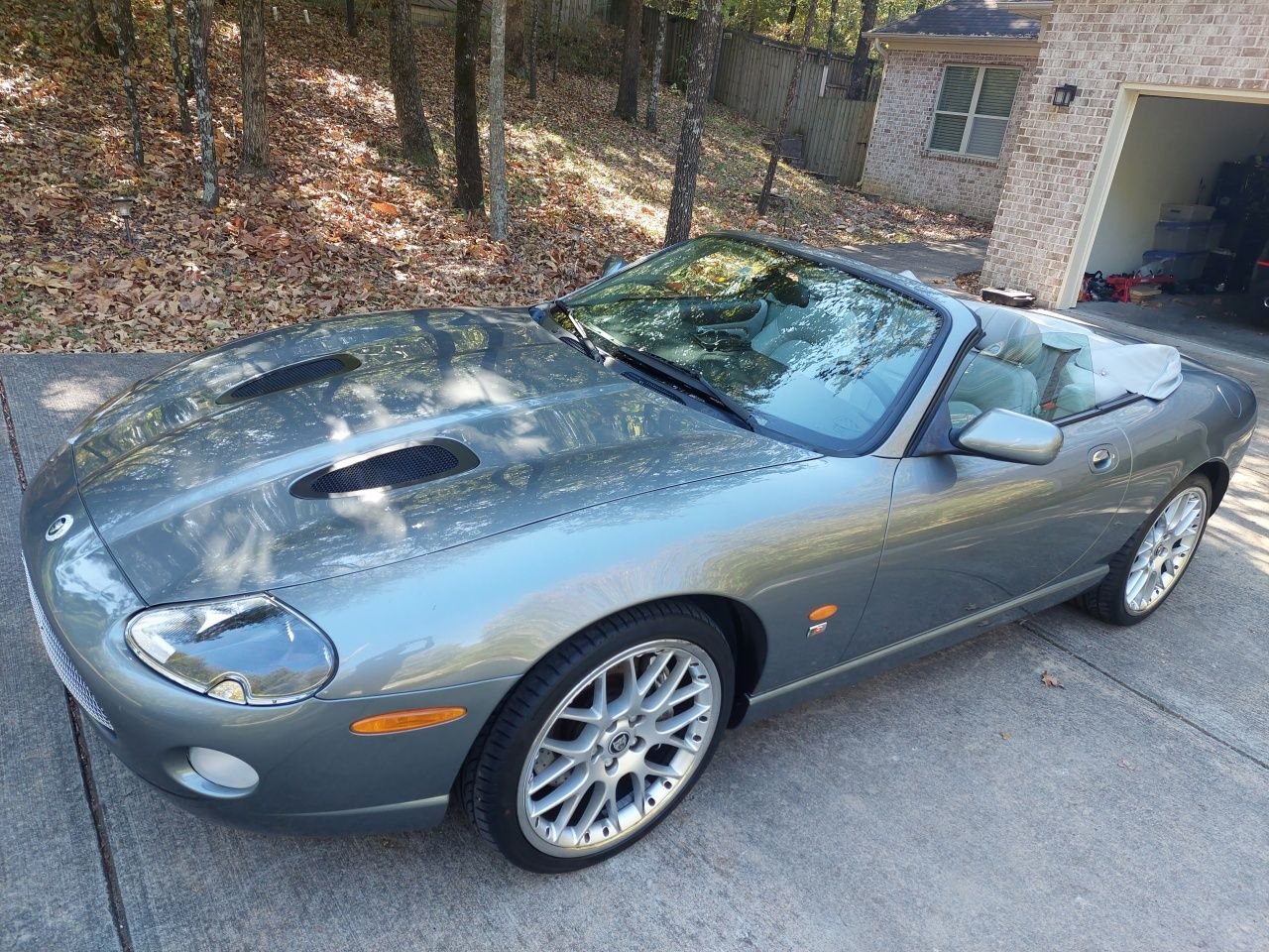 2006 Jaguar XKR - FS: XKR Victory Edition (2006) Convertible, Quartz metalic/dove, super MINT condition - Used - VIN SAJDA42B363A46910 - 86,023 Miles - 8 cyl - 2WD - Automatic - Convertible - Gray - Little Rock, AR 72223, United States
