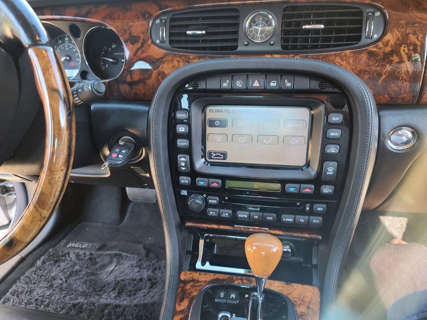 2006 Jaguar Super V8 - 2006 Jaguar Supercharged (Super V8) - Used - VIN SAJWA82C26TG49890 - 73,100 Miles - 8 cyl - 2WD - Automatic - Sedan - Silver - Valley Center, CA 92027, United States