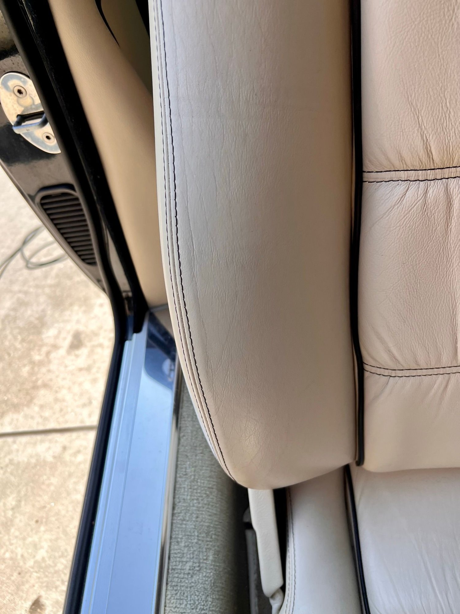 1994 Jaguar XJS - 1994 XJS -V12 coupe 11324 original miles - Used - VIN SAJNX5345RC190047 - 11,324 Miles - 12 cyl - 2WD - Automatic - Coupe - Black - Los Angeles, CA 91602, United States