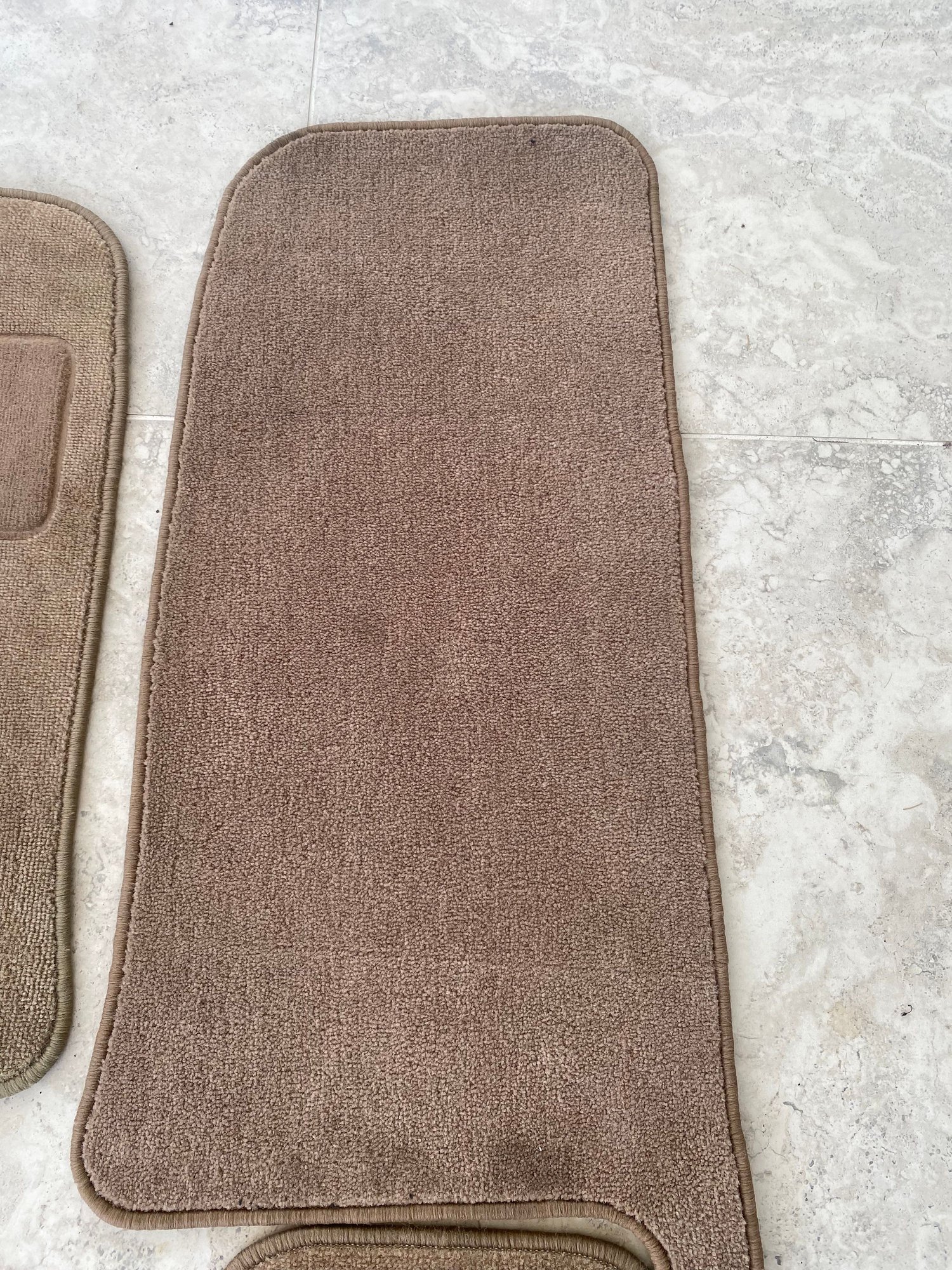 Jaguar Original Logo Floor Mats Fits XJ6, XJ8, XJR, Vanden Plas