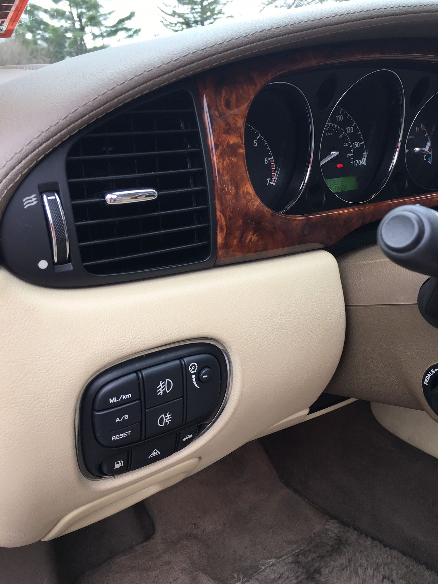 2005 Jaguar Super V8 - 2005 super v8 127k miles very clean exapmle - Used - VIN sajwa82b95tg46989 - 127,800 Miles - 8 cyl - 2WD - Automatic - Sedan - Denville, NJ 07834, United States