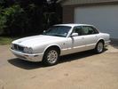 Garage - Jaguar XJ8