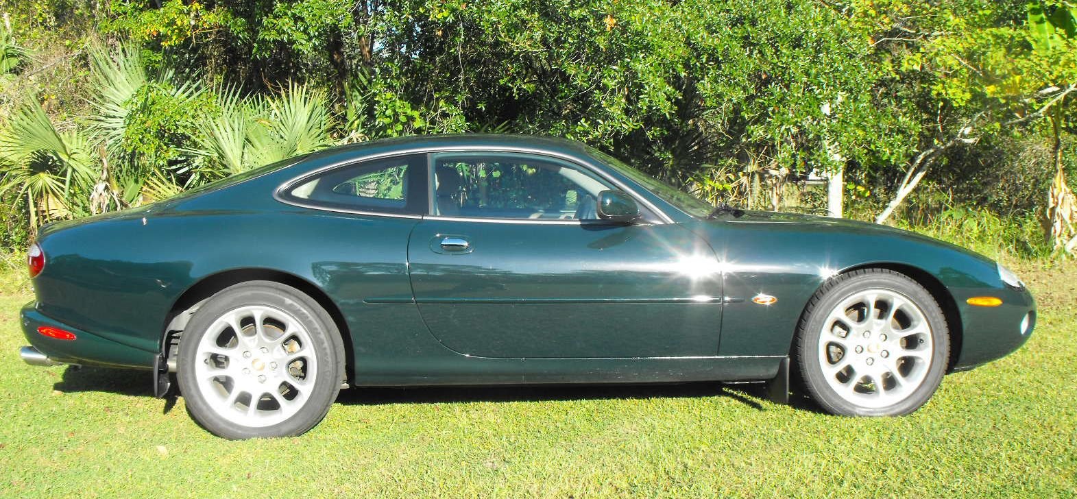 2001 Jaguar XKR - 2001 Jaguar XKR Coupe BRG / Tan - Used - VIN SAJDA41B71PA17560 - 116,000 Miles - 8 cyl - 2WD - Automatic - Coupe - Other - Oviedo, FL 32766, United States