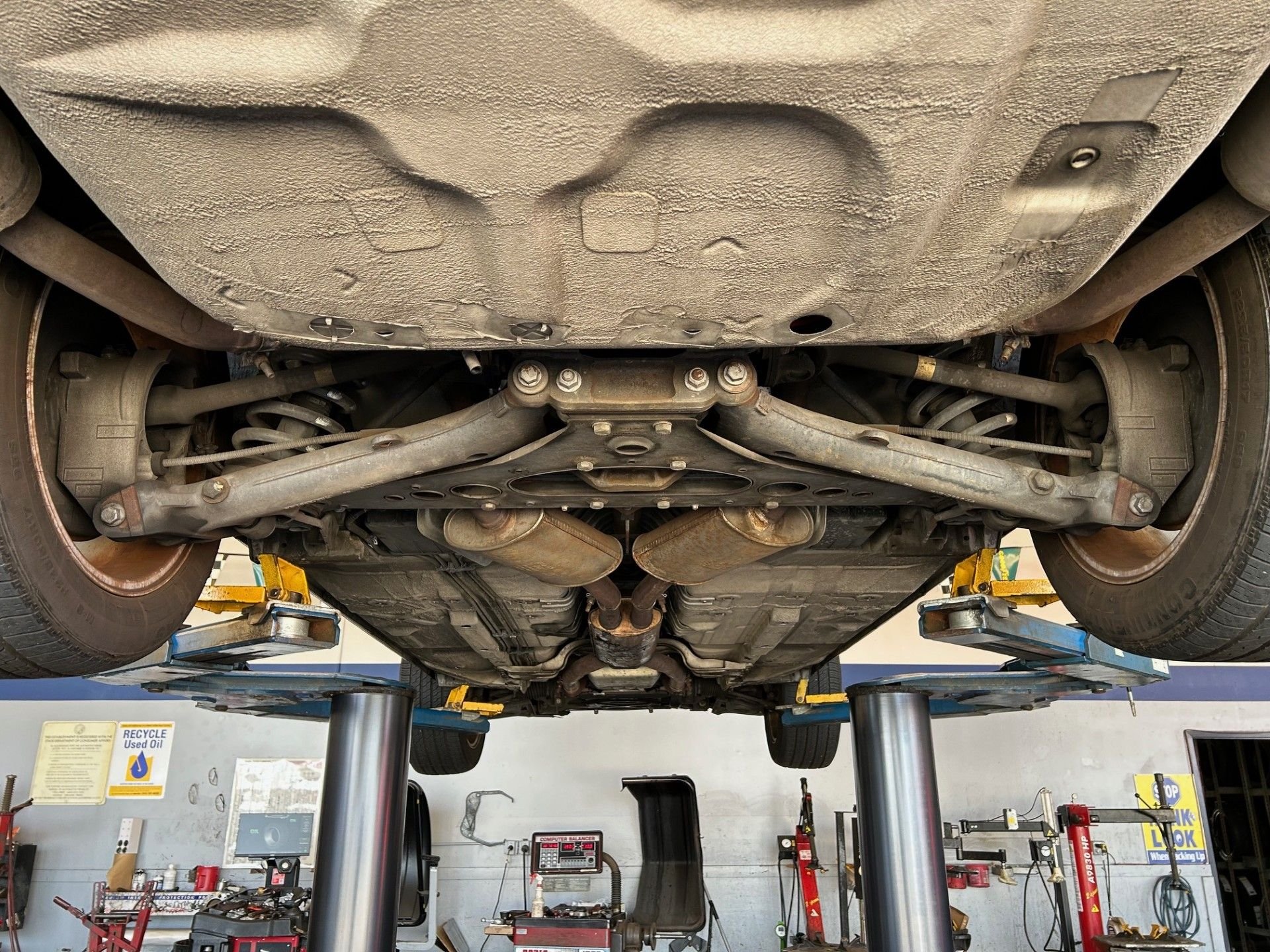 2000 Jaguar XJ8 - Amazing 2000 Jaguar XJ8 L Sport Silver Sedan w/ 111K Miles pure So. California Car - Used - VIN SAJDA23C4YLF06834 - 111,000 Miles - 8 cyl - 2WD - Automatic - Sedan - Silver - Redondo Beach, CA 90277, United States