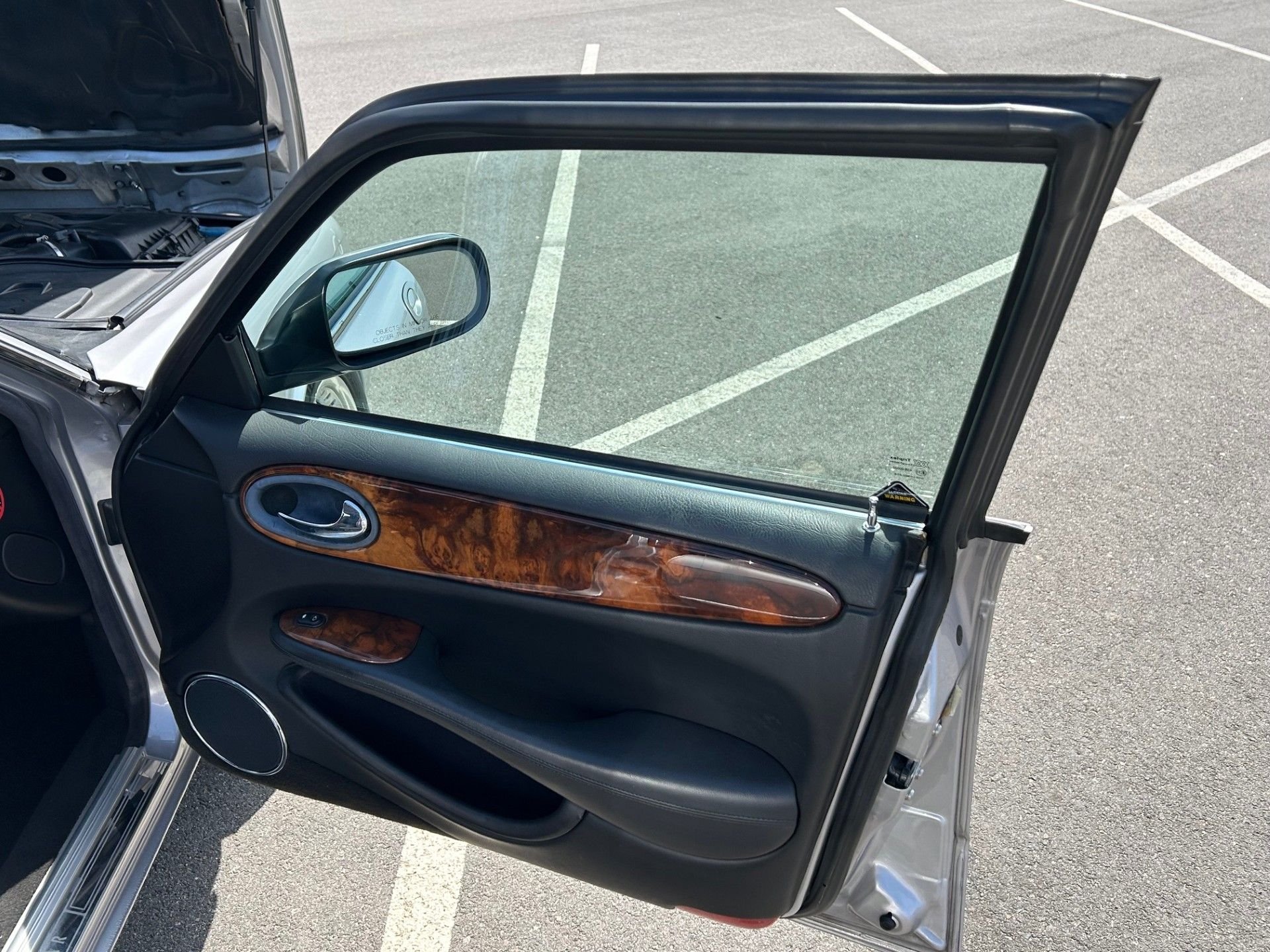 2000 Jaguar XJ8 - Amazing 2000 Jaguar XJ8 L Sport Silver Sedan w/ 111K Miles pure So. California Car - Used - VIN SAJDA23C4YLF06834 - 111,000 Miles - 8 cyl - 2WD - Automatic - Sedan - Silver - Redondo Beach, CA 90277, United States