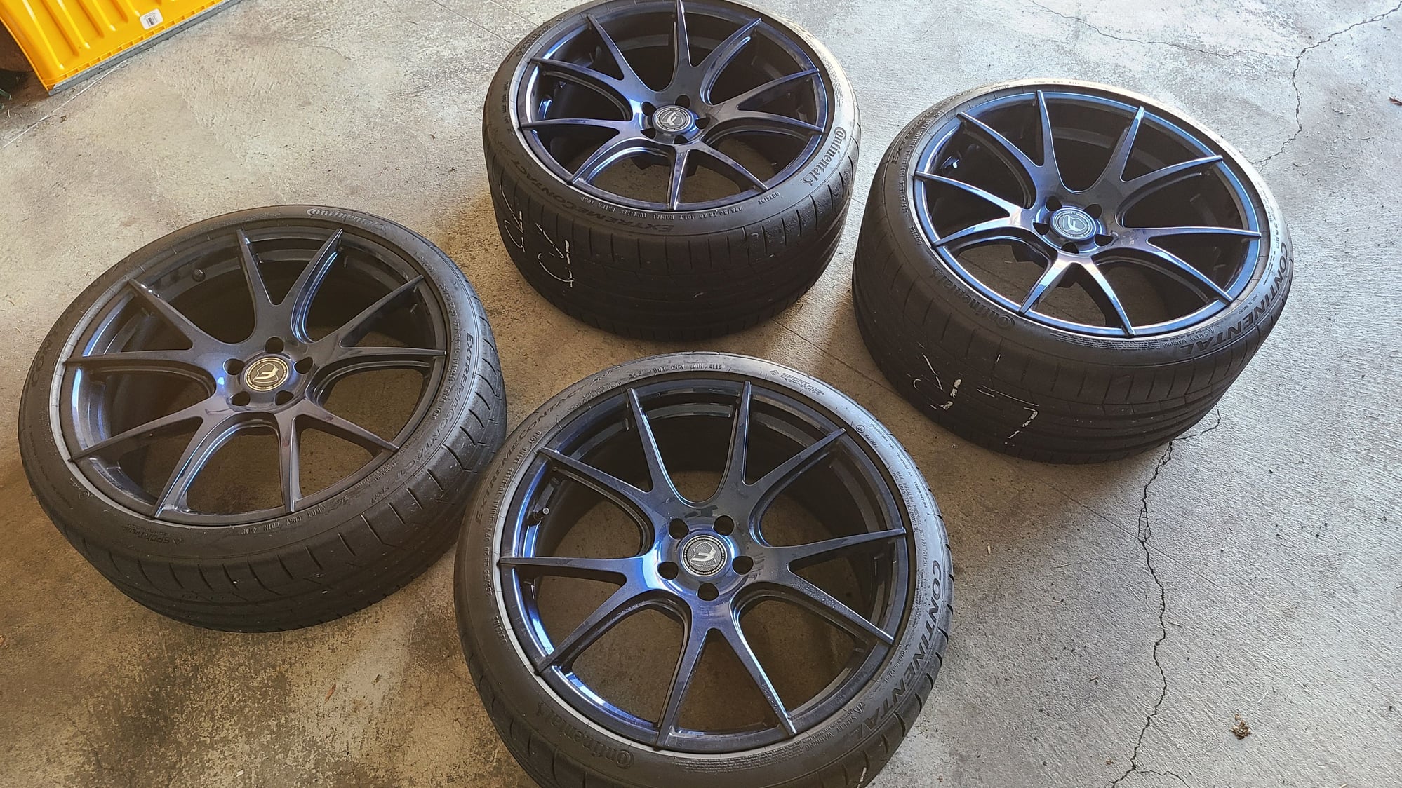 Wheels and Tires/Axles - Set of (4) 20" Forgestar CFV5 w/ Continental ExtremeContact Sport Tires - Used - 2015 to 2022 Jaguar F-Type - Vancouver, BC V5C3Z6, Canada
