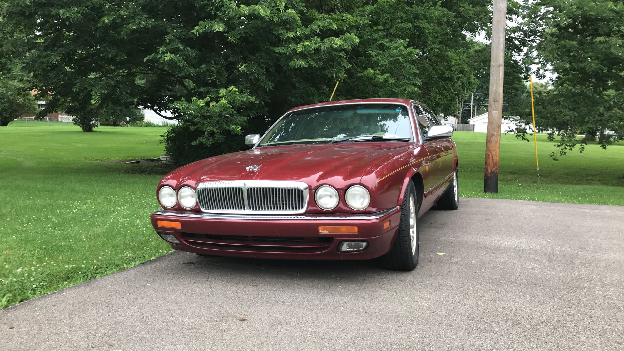 1997 Jaguar Vanden Plas - A good project car or for parts - Used - VIN SAJKX6247VC802186 - 232,000 Miles - 6 cyl - 2WD - Automatic - Sedan - Red - St. Joseph, IL 61873, United States