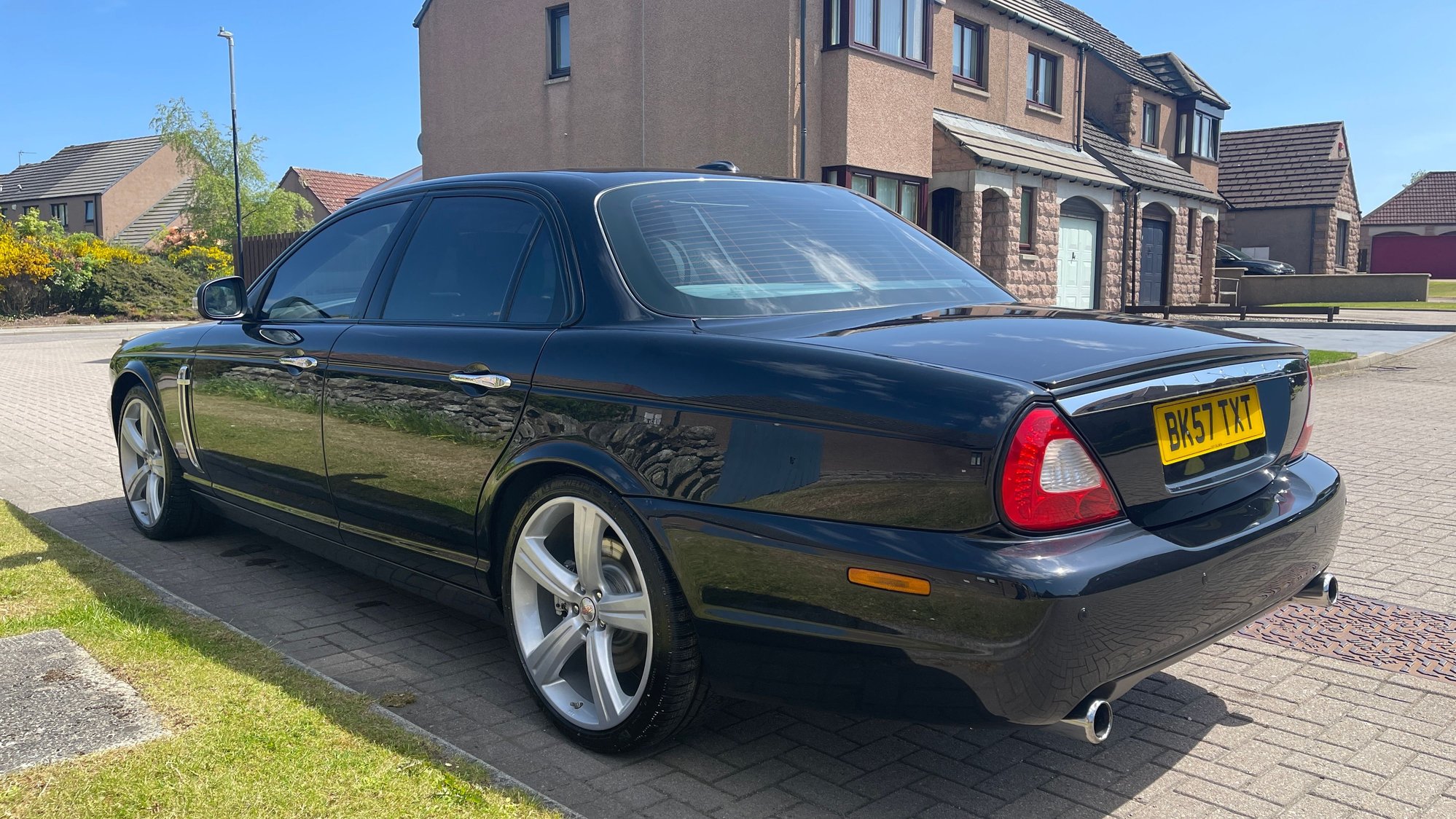 2008 Jaguar XJR - Jaguar XJR 4.2 supercharged x358 - Used - VIN SAJAC73R48TH23346 - 106,740 Miles - 8 cyl - 2WD - Automatic - Sedan - Black - Scotland SCOTLA, United Kingdom