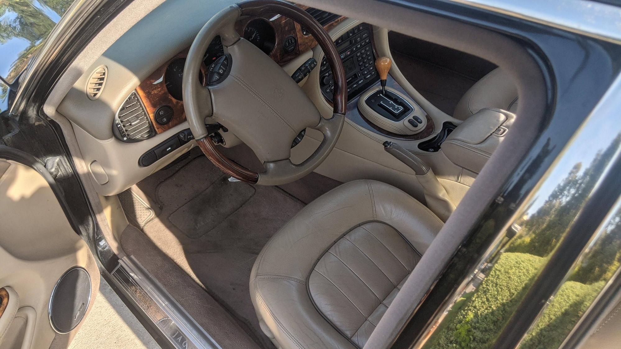 2003 Jaguar XJ8 - 2003 XJ8 4 Door Sedan - Used - VIN SAJDA14C83LF58761 - 8 cyl - 2WD - Automatic - Sedan - Black - San Diego, CA 92124, United States