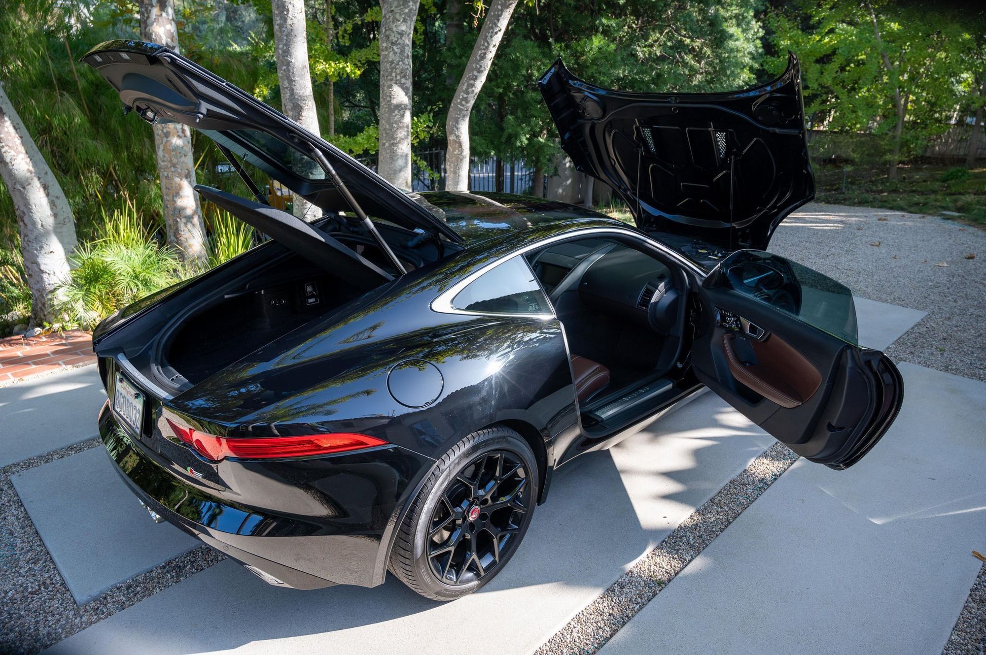 2016 Jaguar F-Type - 2016 Jaguar F-Type S RWD Manual - Used - VIN SAJWB6BC1G8K29914 - 22,850 Miles - 6 cyl - 2WD - Manual - Coupe - Black - Los Angeles, CA 90094, United States
