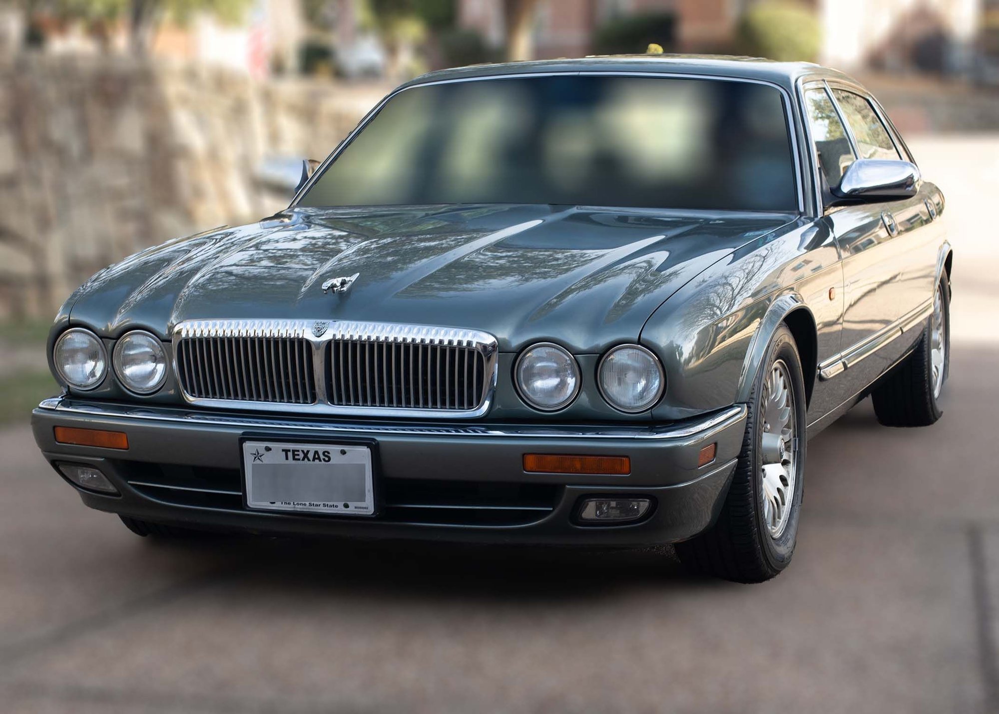 1996 Jaguar Vanden Plas - Has a Soul! 1996 Jaguar VP - Clean, AutoCheck=57, Beautiful color - Jade, - Used - VIN SAJKX6246TC784440 - 6 cyl - 2WD - Automatic - Sedan - Other - Garland, TX 75044, United States