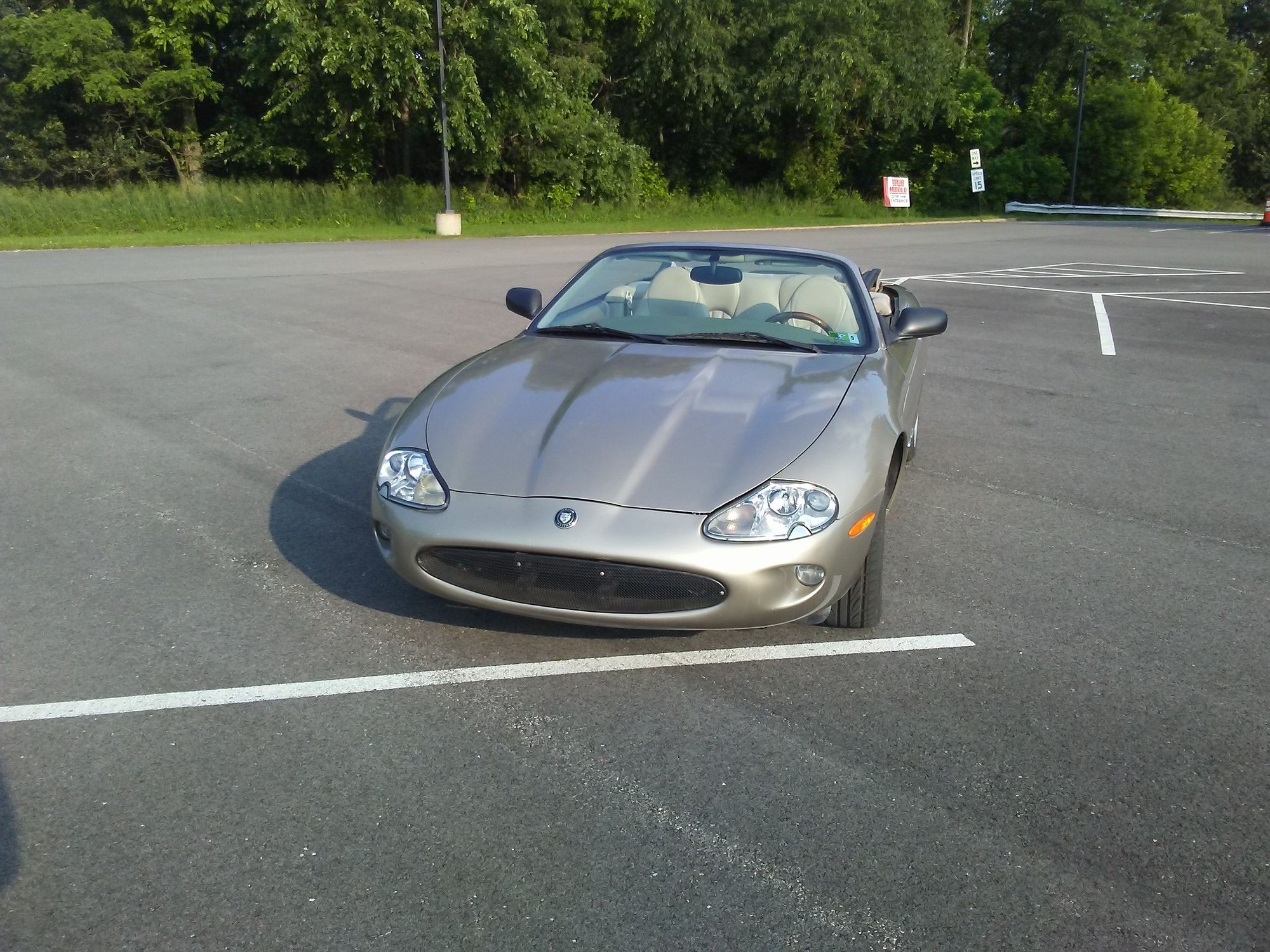 1997 Jaguar XK8 - 1997 Jaguar xk8 102k miles. - Used - VIN SAJGX2744VC008107 - 102,000 Miles - 8 cyl - 2WD - Automatic - Convertible - Gold - Weirton, WV 26062, United States