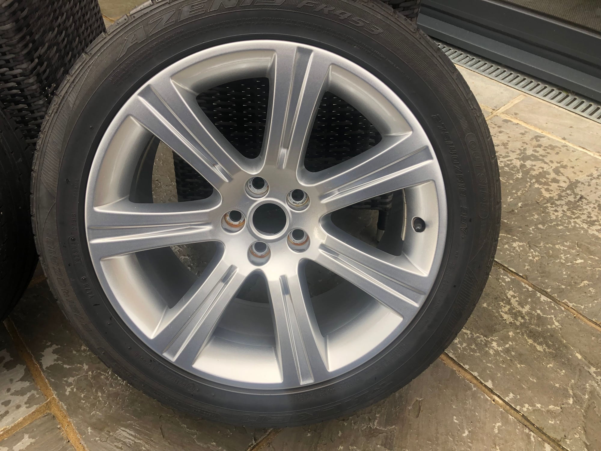 Wheels and Tires/Axles - Xk 18" venus alloy wheels - Used - 2006 to 2015 Jaguar XK - London NW73QB, United Kingdom