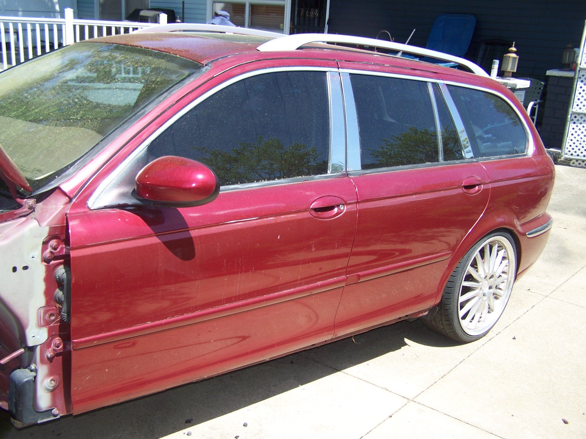 2006 Jaguar X-Type - Beautiful Low Mileage 2006 Jaguar X-Type Estate Wagon SAFlorida Car Complete Part-Out - Akron, OH 44320, United States