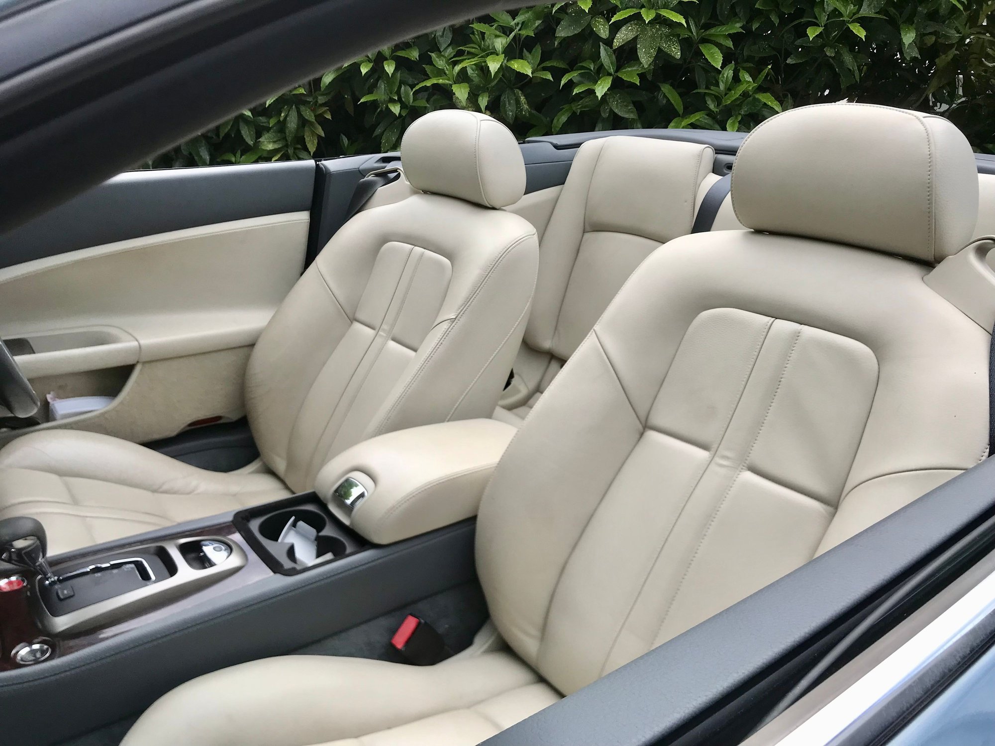 2006 Jaguar XKR - Jaguar XK 4.2 V8 Convertible - The best out there! - Used - VIN SAJAC44P575B10229 - 61,395 Miles - 8 cyl - 2WD - Automatic - Convertible - Blue - Cardiff CF64, United Kingdom