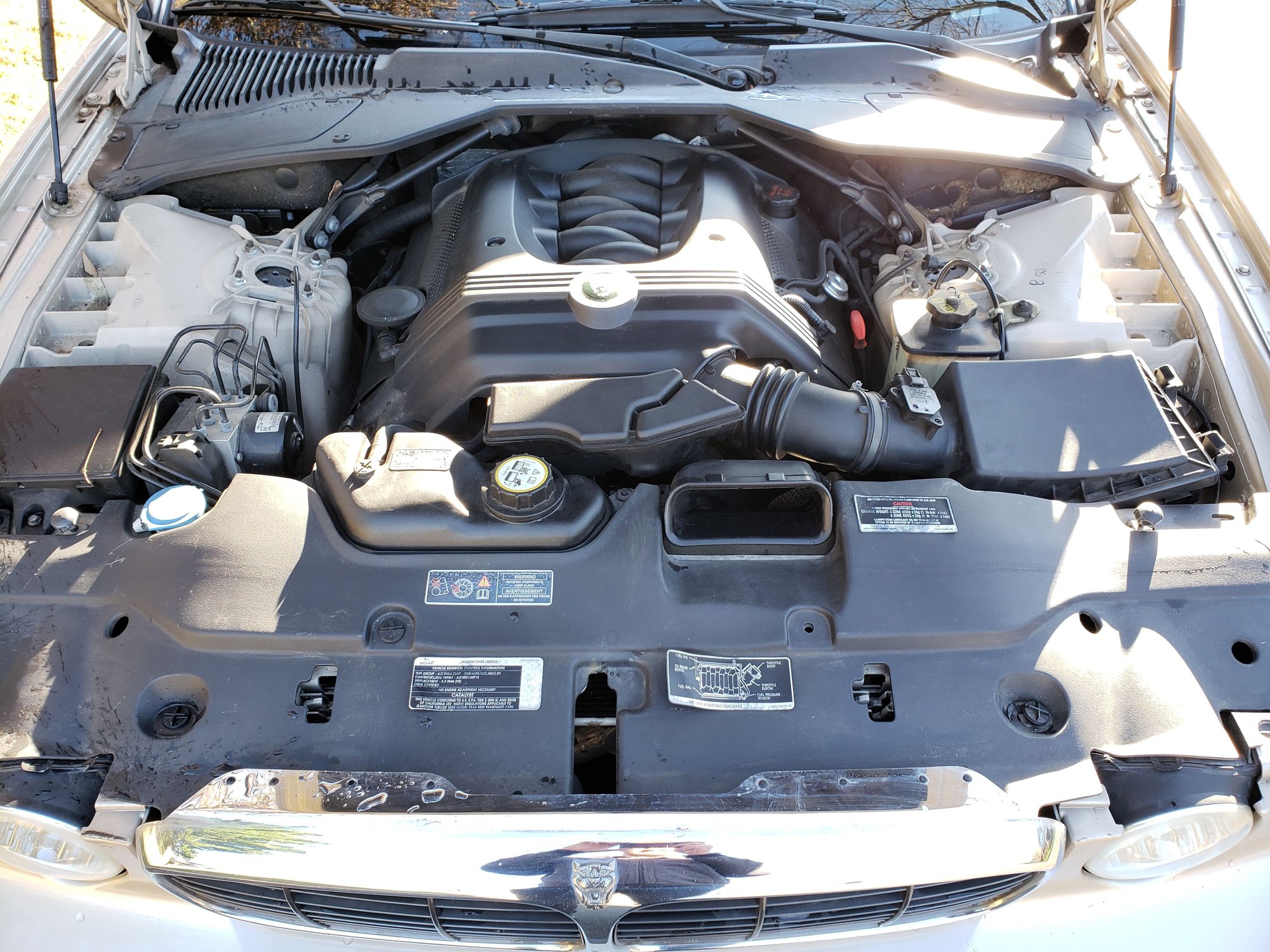 2004 Jaguar XJ8 - 2004 XJ8 for sale - Used - VIN SAJEA71C24SG11716 - 111,000 Miles - 8 cyl - 2WD - Automatic - Sedan - Gold - Mclean, VA 22101, United States