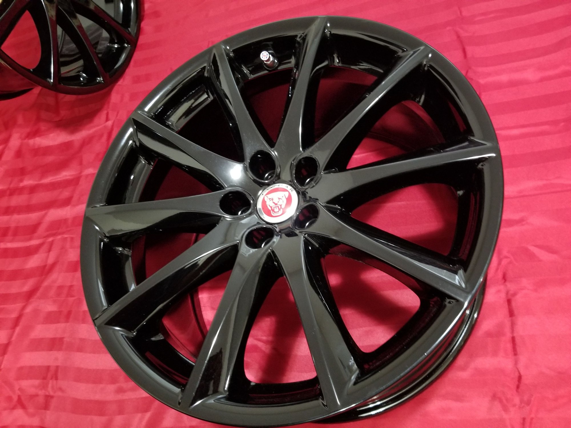 Wheels and Tires/Axles - Jaguar "Aleutian" 19 Inch Rims - Staggered - With TPMS Sensors - Canada Listing - New - Toronto, ON M4Y1R5, Canada