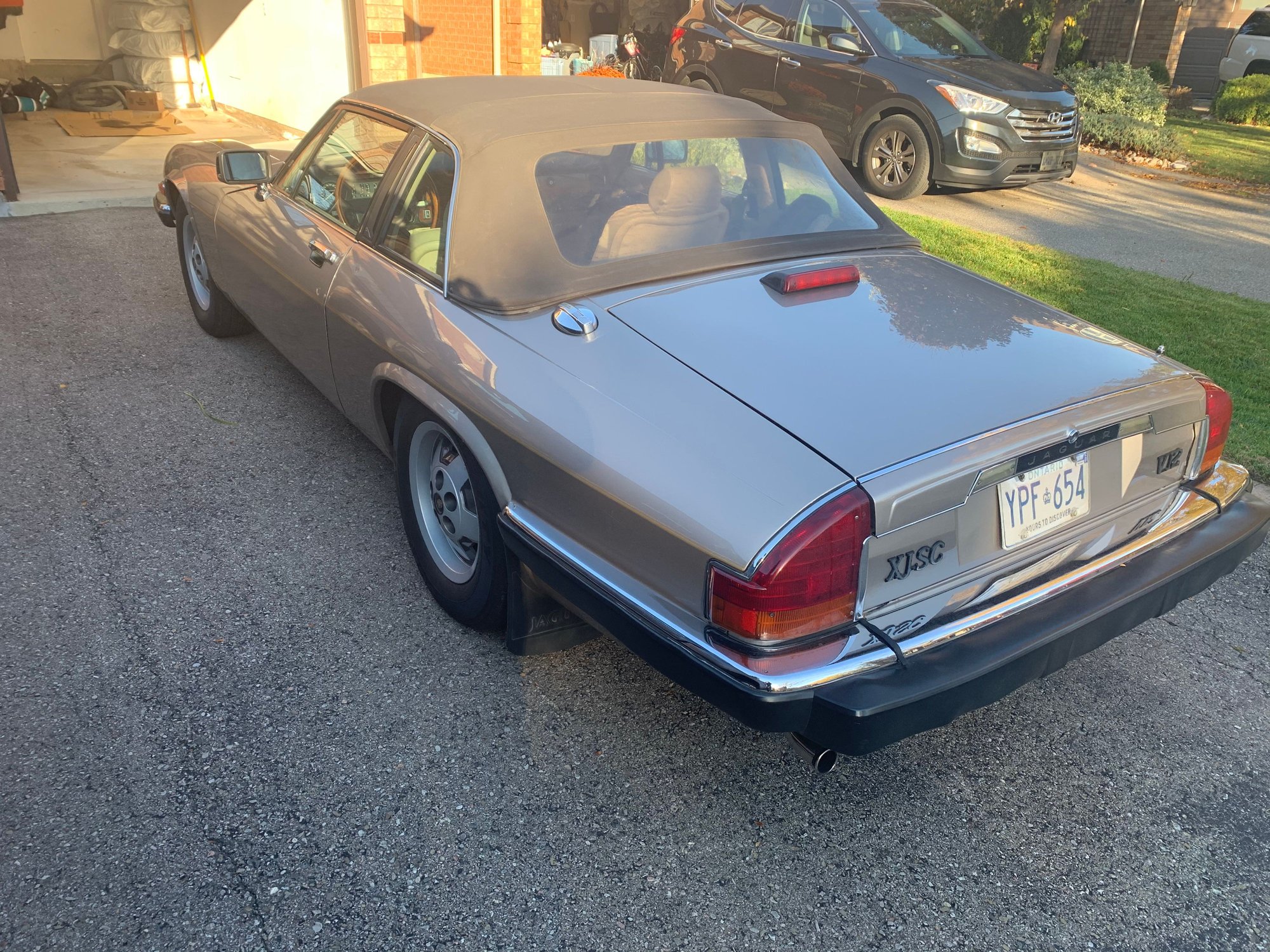 1987 Jaguar XJS - Jaguar XJ-SC - Used - VIN SAJNL3047HC139409 - 123,000 Miles - 12 cyl - 2WD - Automatic - Convertible - Other - Georgetown, ON L7G5W6, Canada