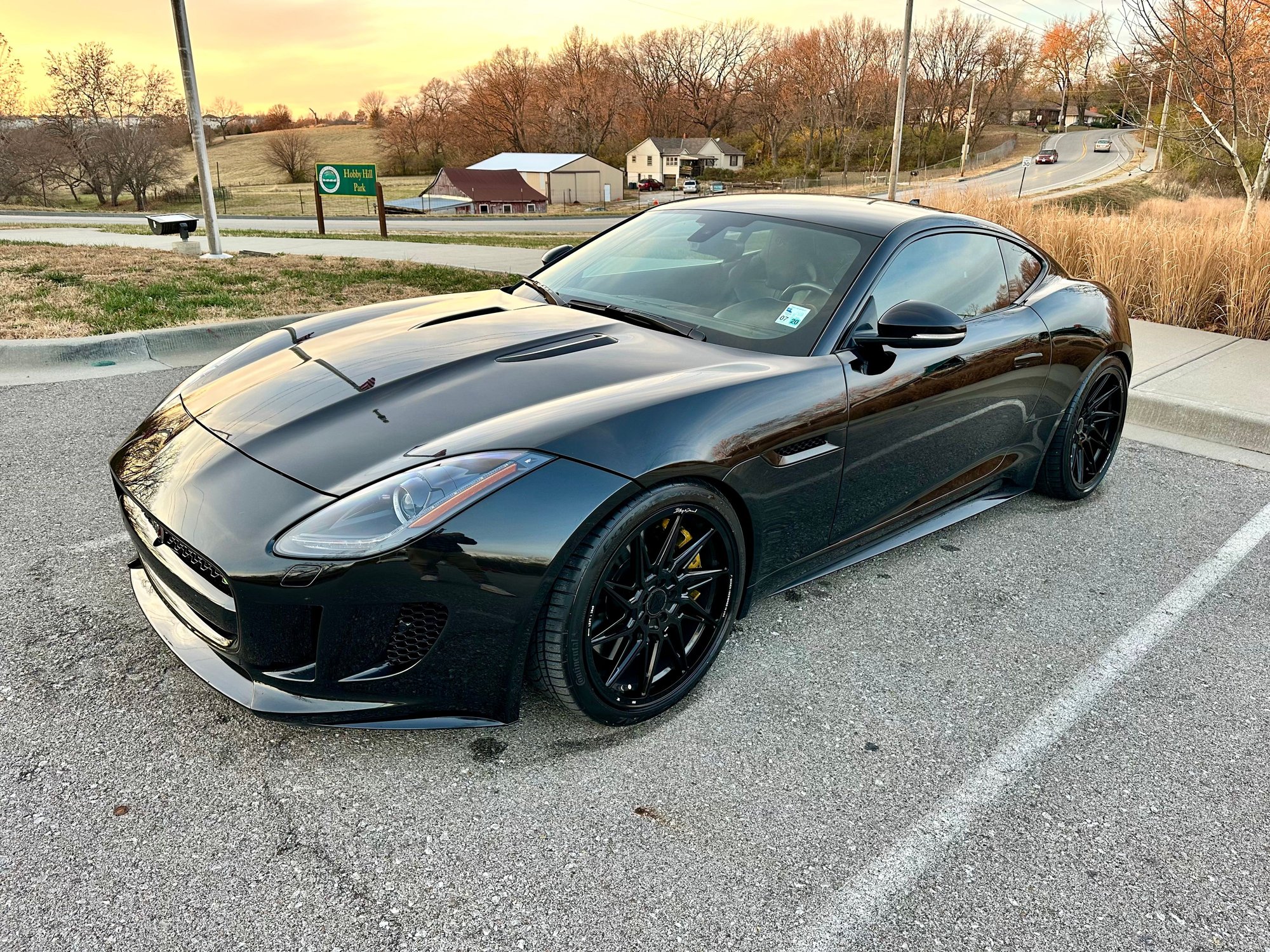 2015 Jaguar F-Type - 2015 Jaguar F-Type R w/ 46k miles. - Used - VIN SAJWA6DA8FMK20972 - 46,600 Miles - 8 cyl - 2WD - Automatic - Coupe - Black - Parkville, MO 64152, United States