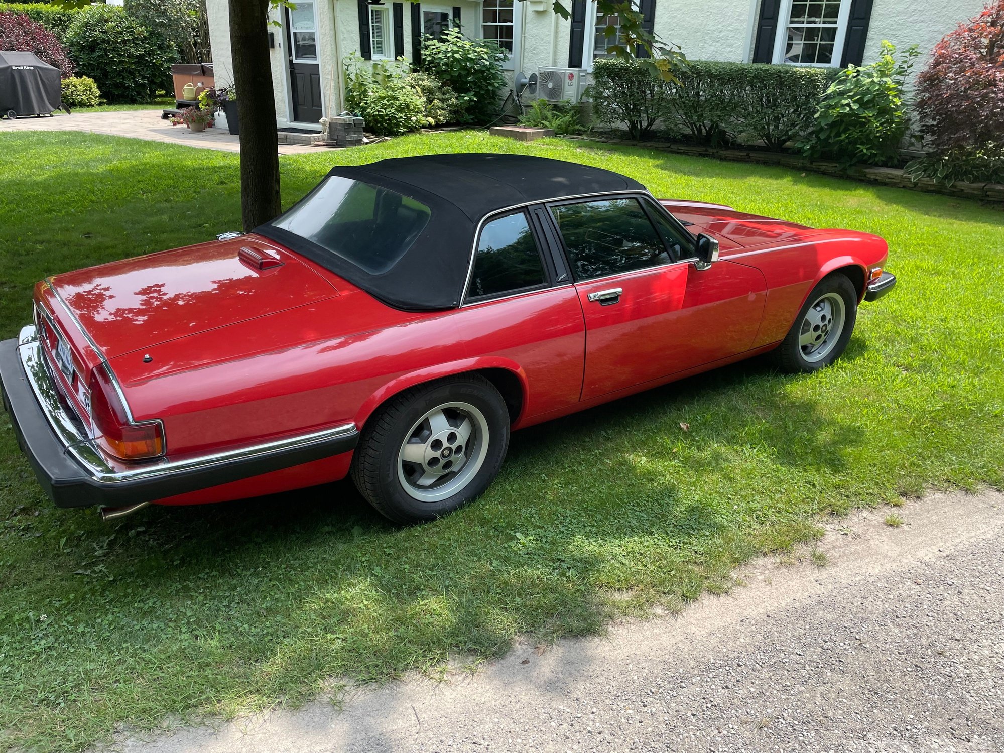 1987 Jaguar XJS - Pair of XJ-SC's in Ontario Canada - Used - VIN SAJNL304XHC138240 - 29,000 Miles - Niagara On The Lake, ON L0S 1J, Canada