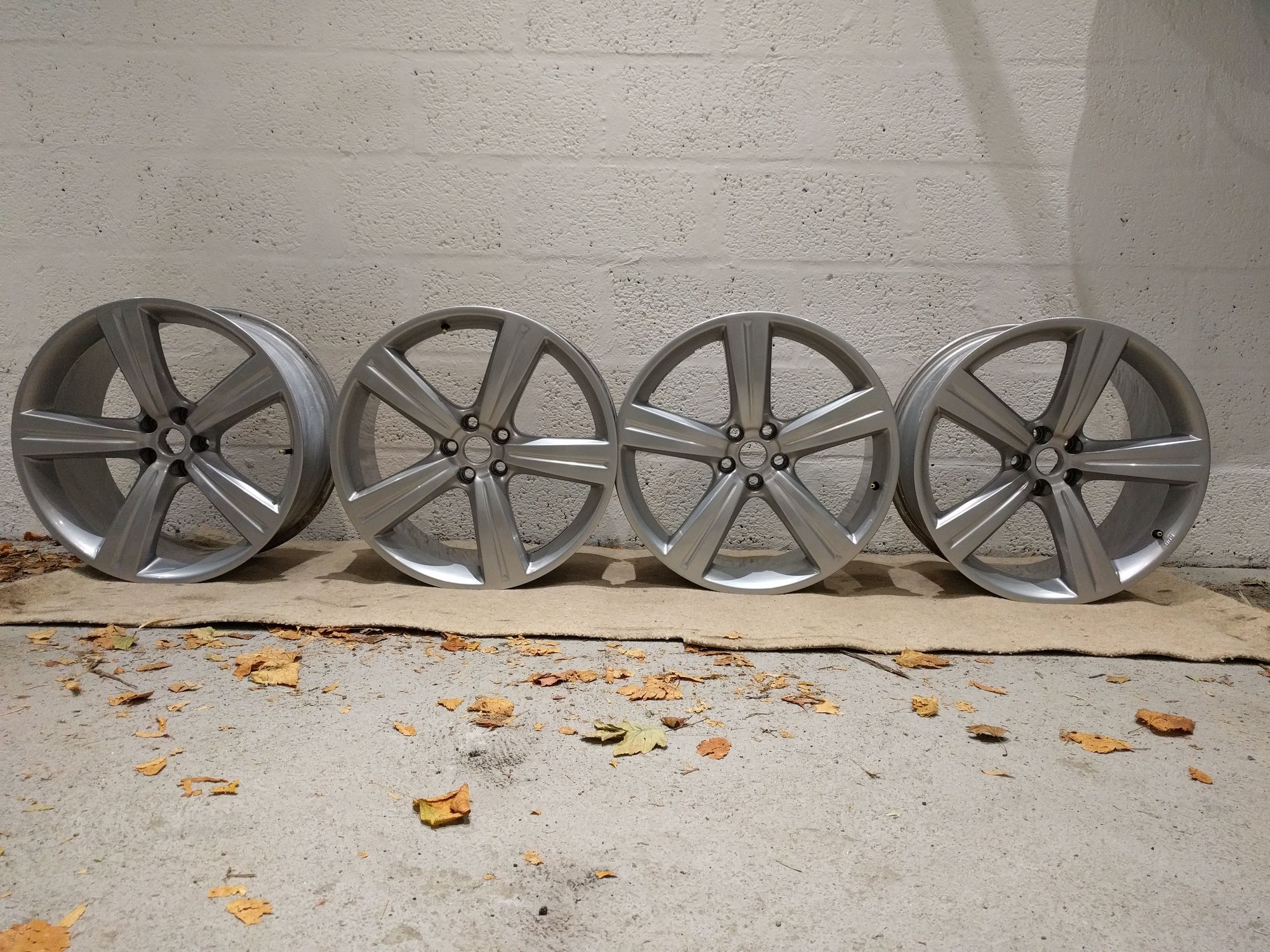 Wheels and Tires/Axles - Cremona Wheels, 20" - Used - Aberdeen AB15 7, United Kingdom
