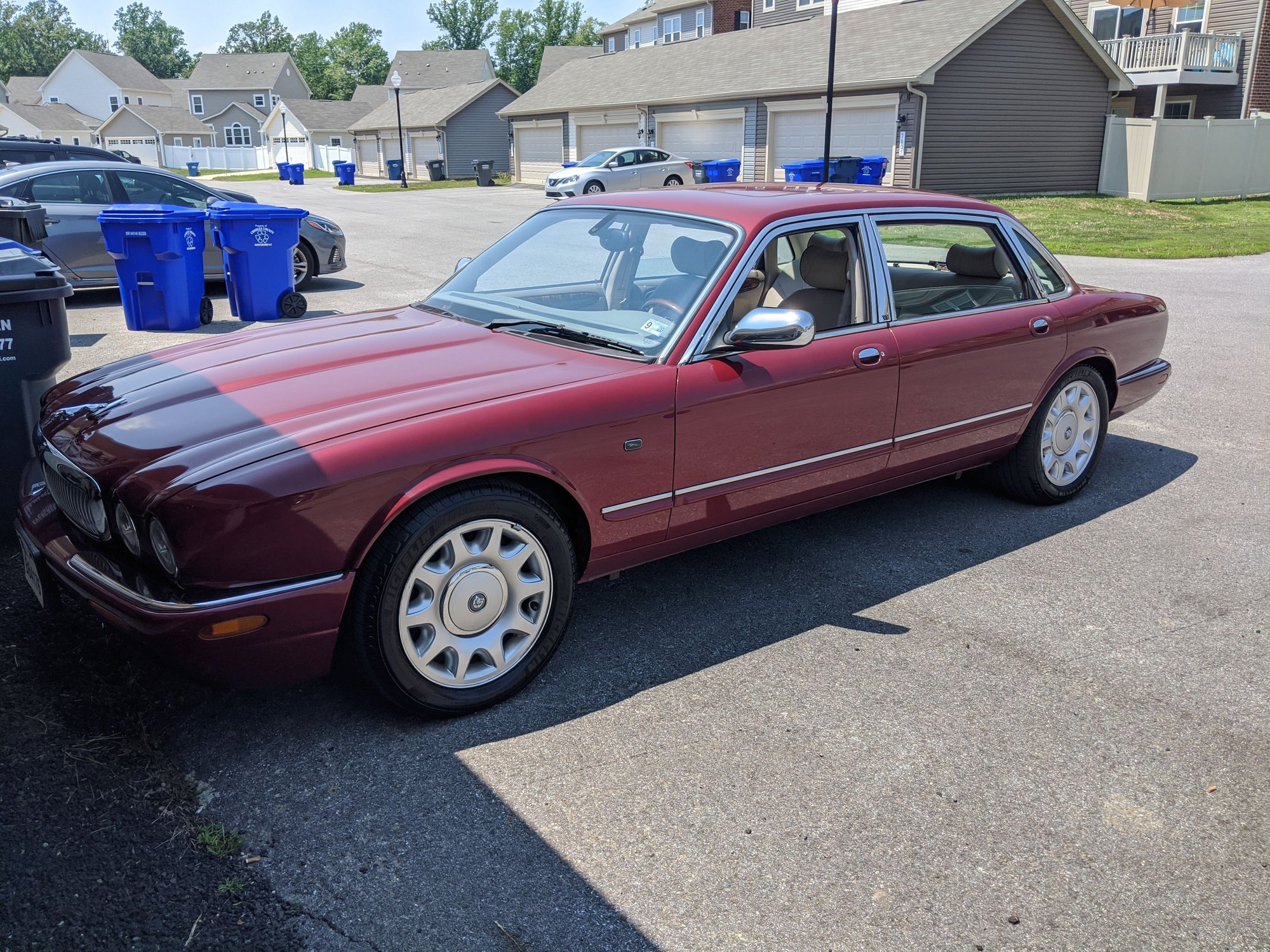 2003 Jaguar Vanden Plas - 2003 Jaguar Super V8 - Used - VIN SAJDA25B13MF57540 - 145,000 Miles - 8 cyl - 2WD - Automatic - Sedan - Silver - Upper Marlboro, MD 20772, United States