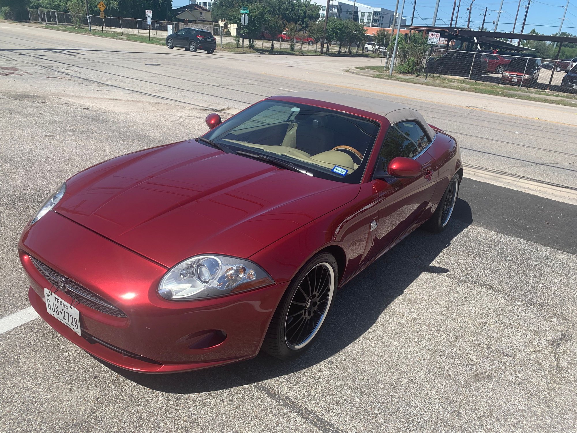 2007 Jaguar XK - Maroon XK Convertible - Used - VIN 5tdykrfh2fs096699 - 79,000 Miles - 8 cyl - Automatic - Convertible - Red - Houston, TX 77077, United States