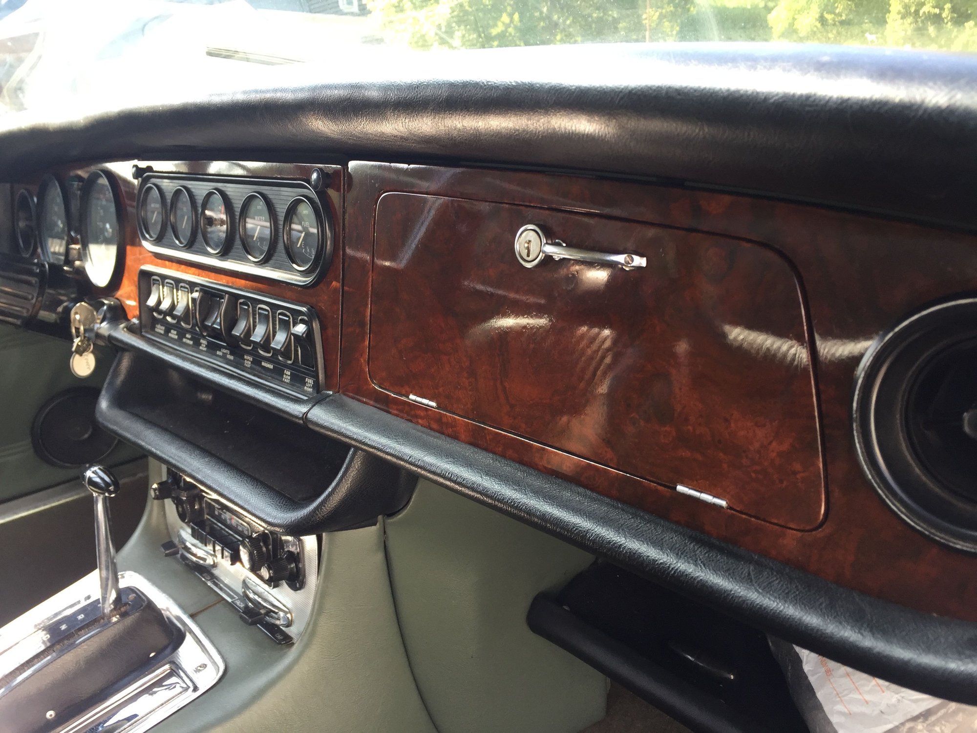 1972 Jaguar XJ6 - 1972 XJ6 - Used - VIN SAJWA738115TG3662 - Niagara On The Lake, ON L0S1J0, Canada