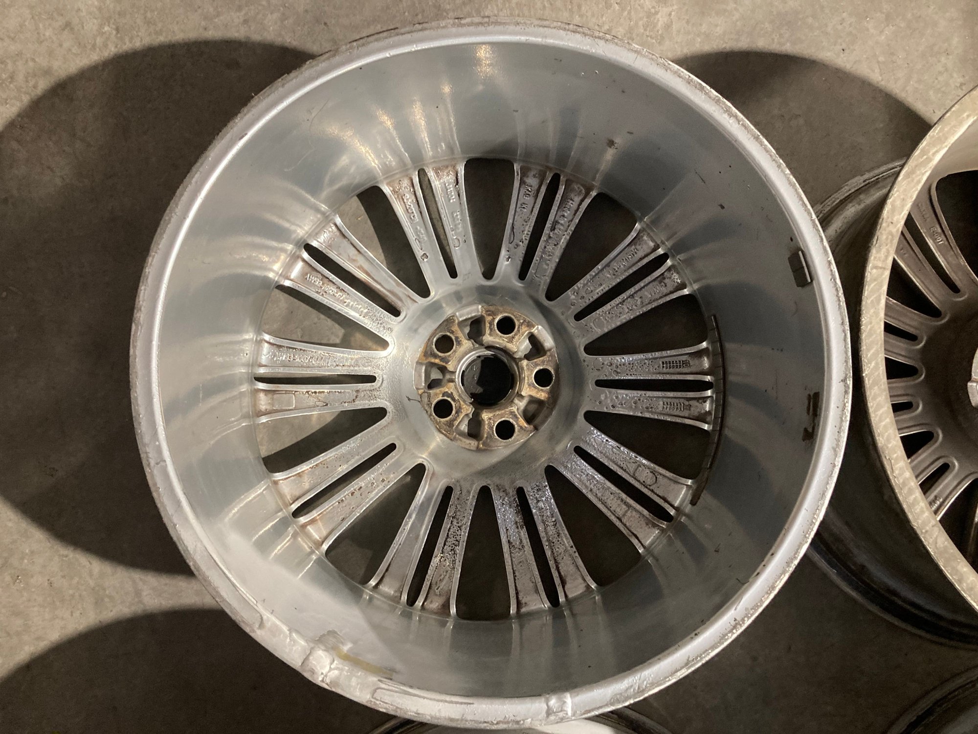 Wheels and Tires/Axles - Jaguar OEM 20” Kasuga Wheels - Used - 2010 to 2019 Jaguar XJ - Austin, TX 78719, United States