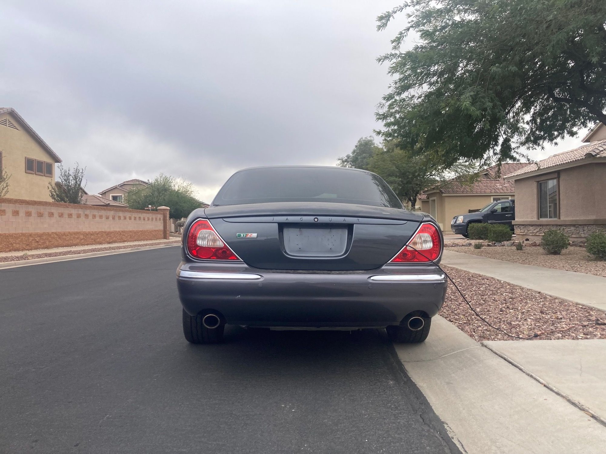 2006 Jaguar XJR - 2006 XJR parts car, any interest? - Used - VIN 01233333333333333 - 122,000 Miles - 8 cyl - 2WD - Automatic - Sedan - Gray - Surprise, AZ 85379, United States