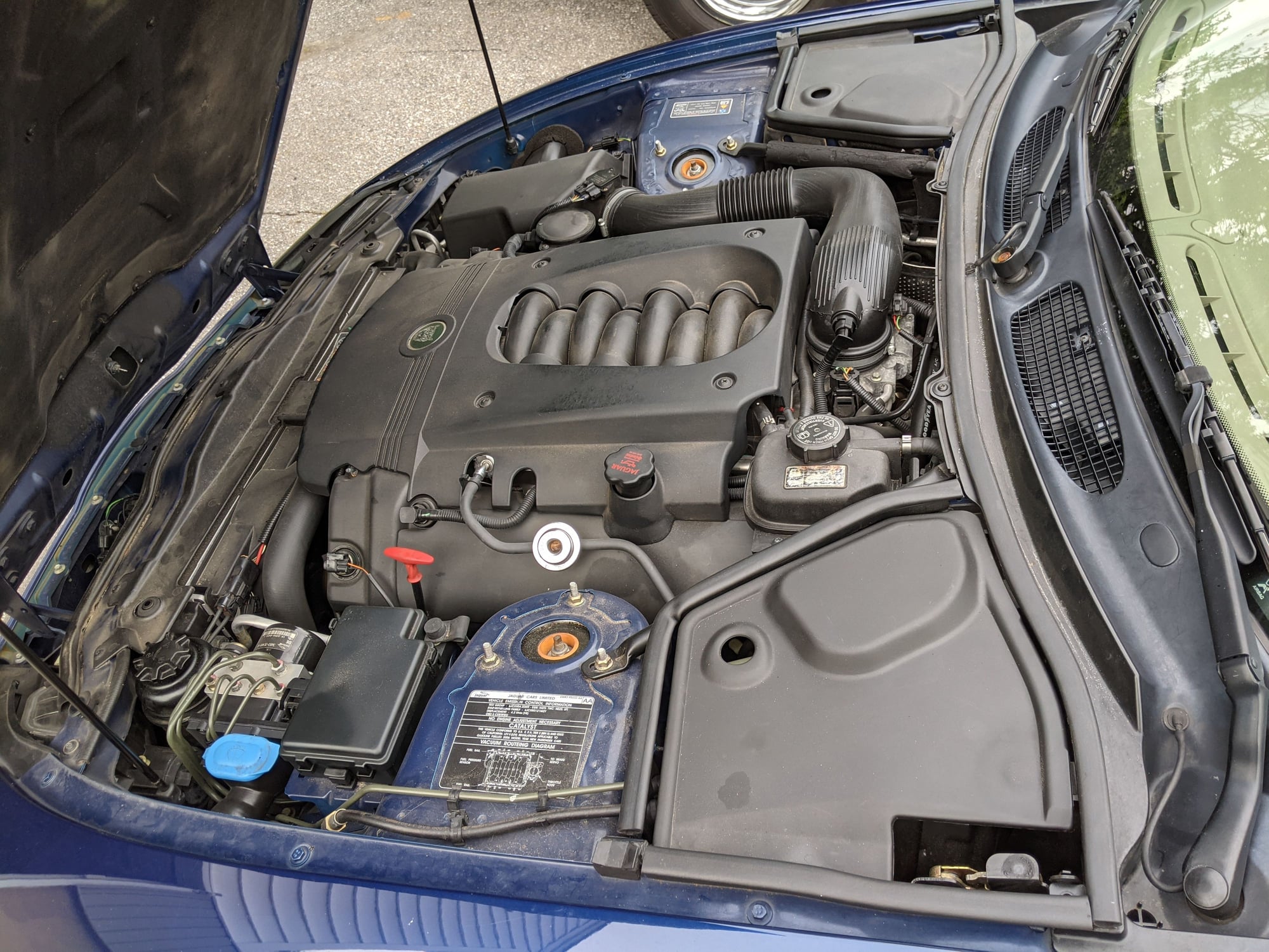 2006 Jaguar XK8 - Just in time for Summer in a Drop-Top - Used - VIN SAJDA42CX62A46434 - 89,000 Miles - 8 cyl - 2WD - Automatic - Convertible - Blue - College Park, MD 20740, United States