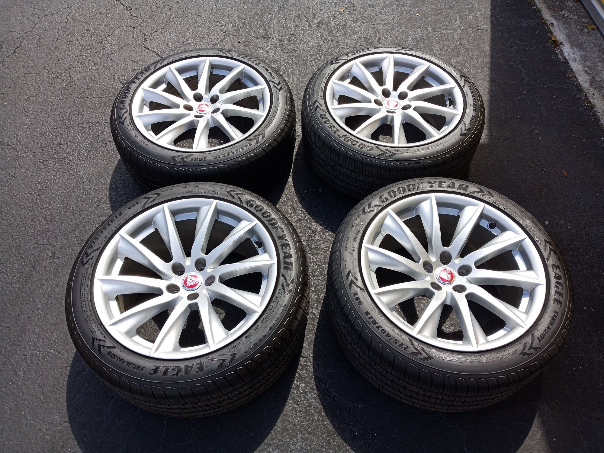 Wheels and Tires/Axles - Jaguar Factory F-Type Vela 10 spoke 18" OEM Staggered Wheels Rim Tires - Used - 2013 to 2021 Jaguar F-Type - 2010 to 2021 Jaguar All Models - Delray Beach, FL 33445, United States