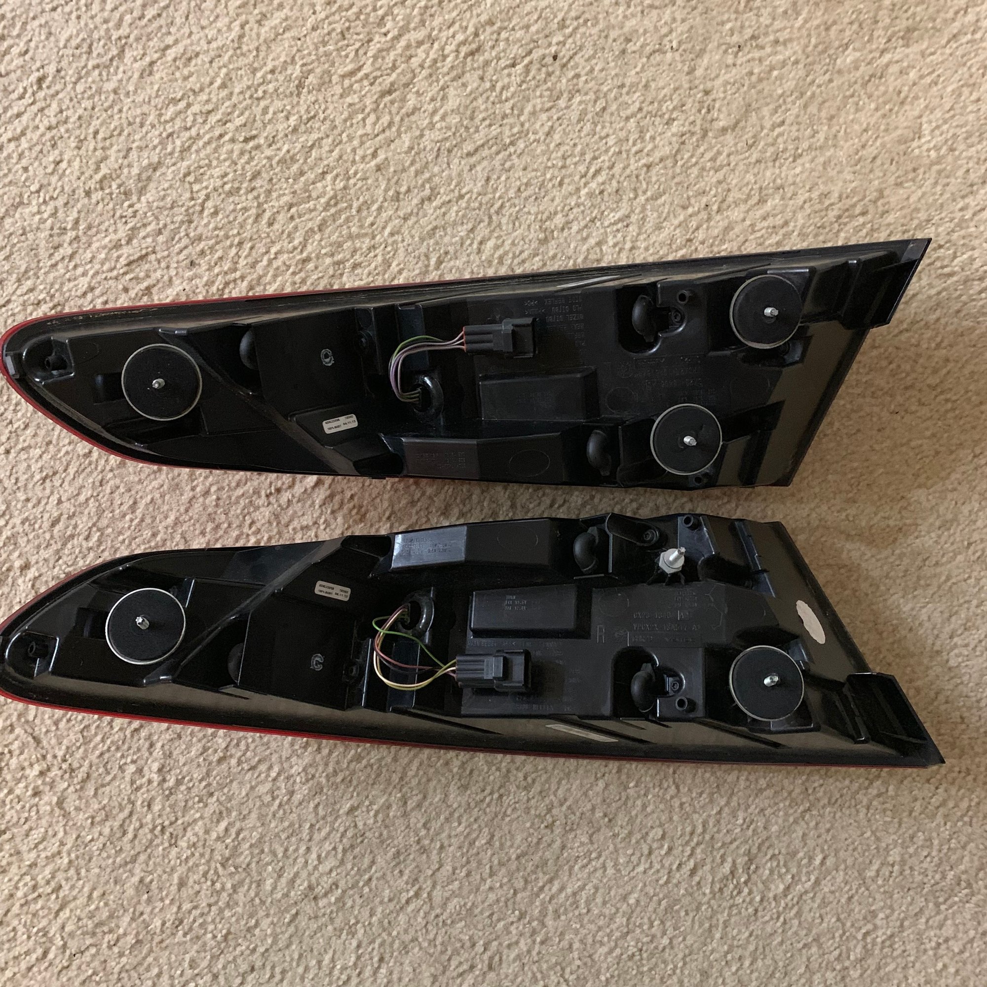 Lights - XF/XFR Tail Lights - Used - 2008 to 2015 Jaguar XF - Ocala, FL 34474, United States