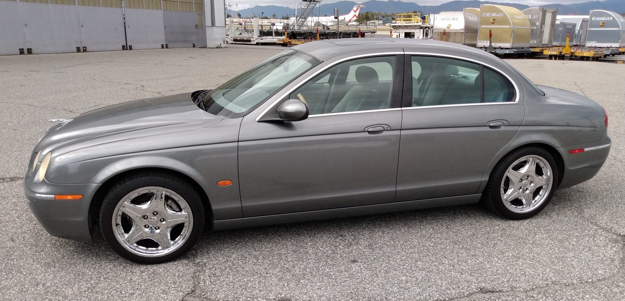 2005 Jaguar S-Type - Sadly selling my 2005 Jaguar S Type 4.2 - Used - VIN SAJWA01U55HN24067 - 187,000 Miles - 8 cyl - 2WD - Automatic - Sedan - Gray - Moorpark, CA 93021, United States