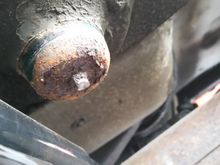 Snapped bolt on front mount for radius arm bushing.