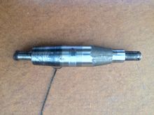 OEM ‘86 XJS stub axle. 92K miles.