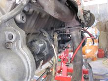 You can just see the support attached to the engine mounting bracket