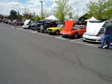 Just realized they bracketed the Corvettes with English cars that'sa TR6.  