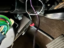 Hi there…I have a continuous horn issue on my xj6 series 3 and after reading this thread looked under the dash at the column wiring and found this purple wire nicked and wondered if that could be my issue?  If so, this wire is long enough that I could trim it to remove the wire after the nick  and take the original contact and put it onto the cut wire and then reuse.  Any feedback would be greatly appreciated!  Thank you.