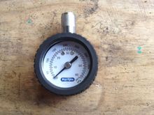 only gauge at auto part shop