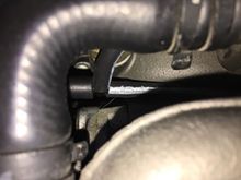 Vacuum hose attached to T-connector