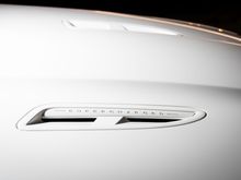 Close up of the bonnet vents.