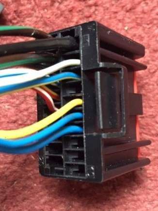 Wire located in position 11 in later plug.