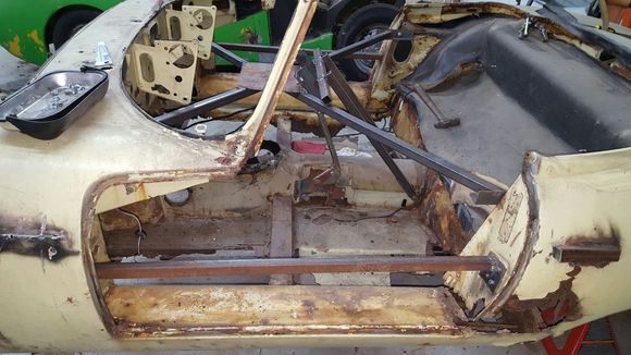 Built bracing off of my 62 FHC, so points should be bead on