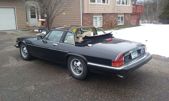 Andy's 1986 Jaguar XJ-SC V12