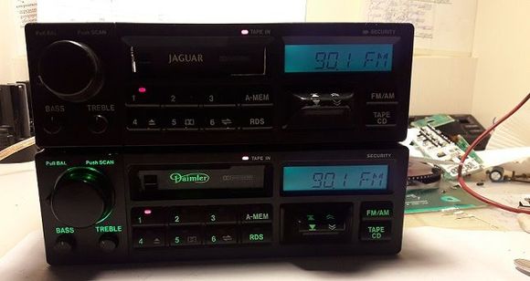 What happened in comparison what was

The top radio is also lit. Some difference in color and brightness due to the camera, in reality almost everything is the same.