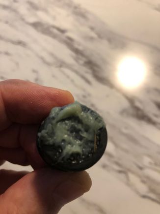 A better view of the clogged filter. 