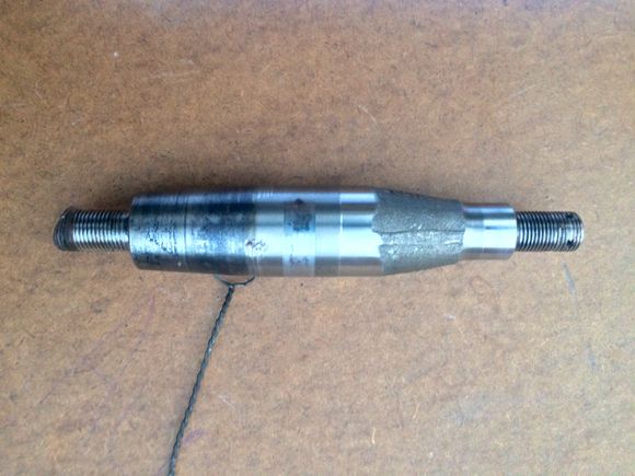 OEM ‘86 XJS stub axle. 92K miles.